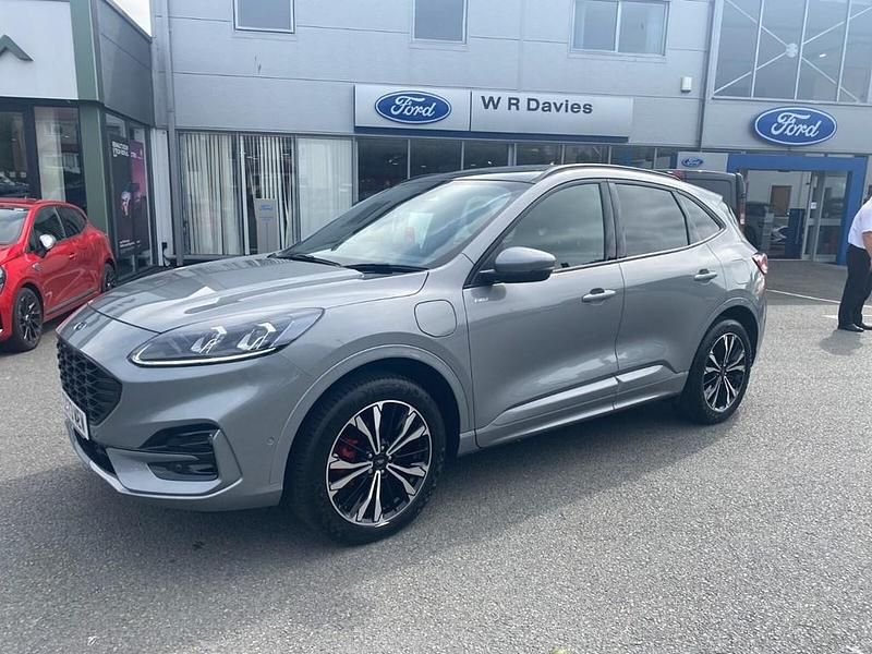 Used Ford Kuga ST-Line X 225 HP (165 kW) 2023 Silver SUV