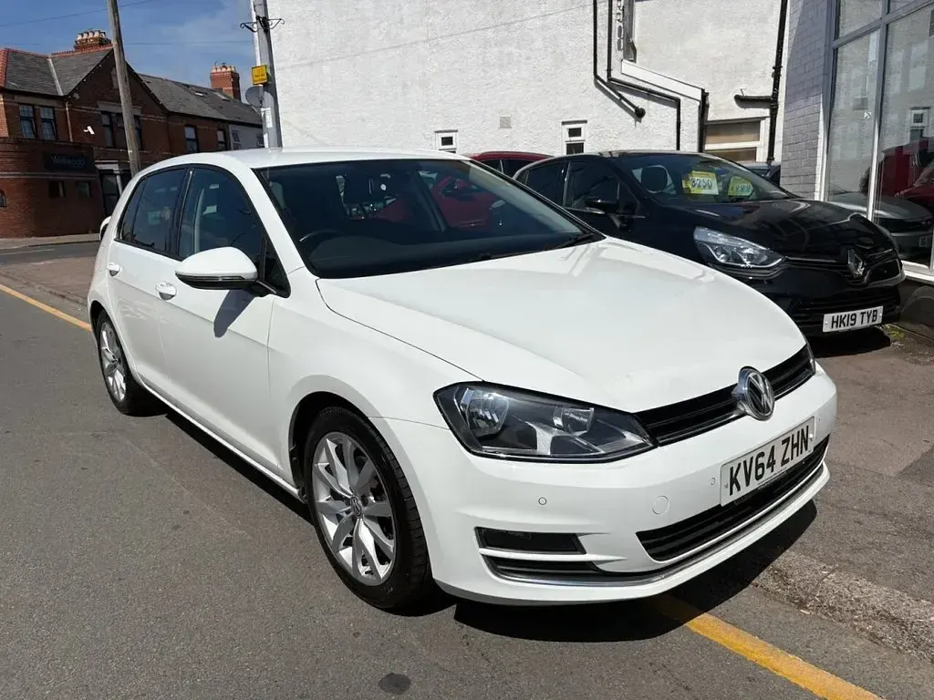 Used VW Golf VII GT 150 HP (110 kW) 2015 White Hatchback