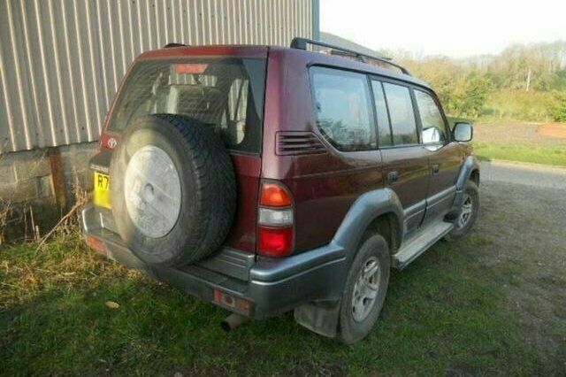 Used Toyota Land Cruiser 123 HP (90 kW) 1997 SUV