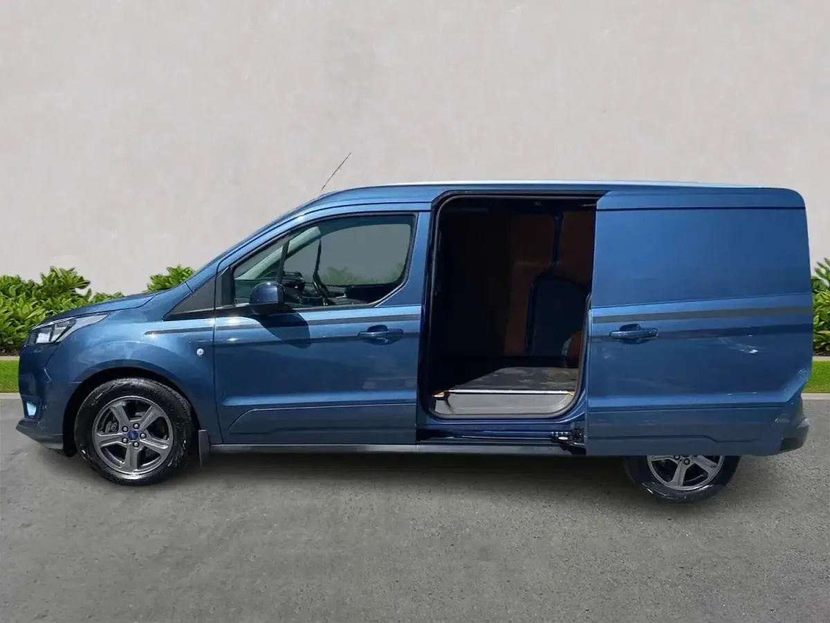 Begagnad Ford Transit Connect Sport 120 HK (88 kW) 2020 Blå Minibuss