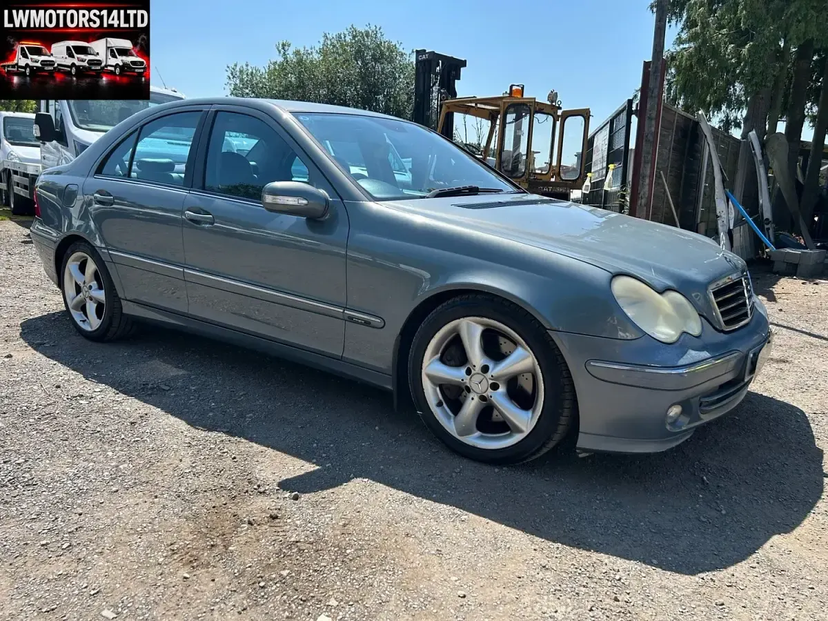 Used Mercedes C220 Avantgarde 2005 Grey Sedan