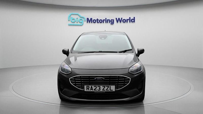 Used Ford Fiesta Titanium 125 HP (91 kW) 2023 Grey Hatchback