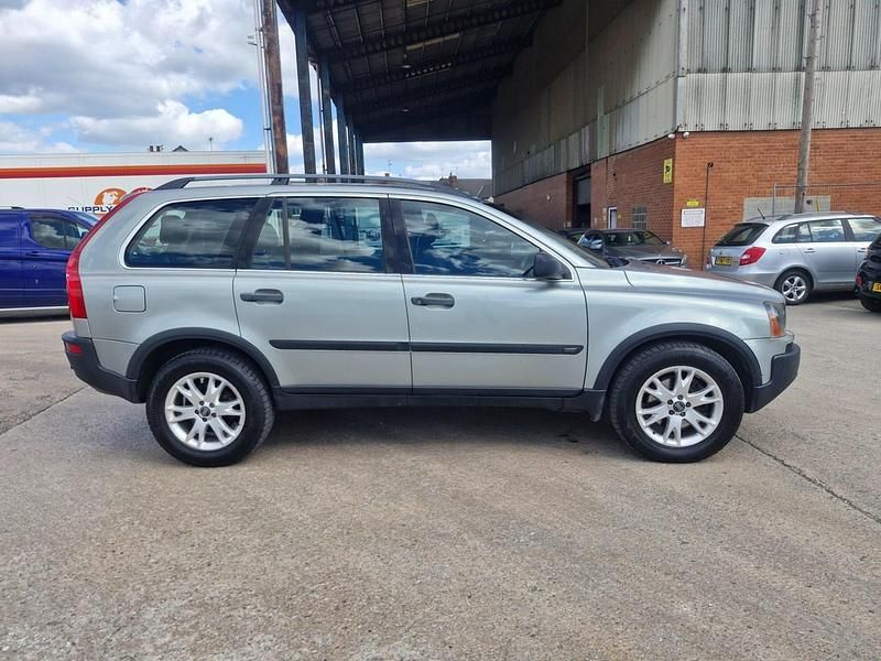 Used Volvo XC90 SE 163 HP (119 kW) 2004 Green SUV
