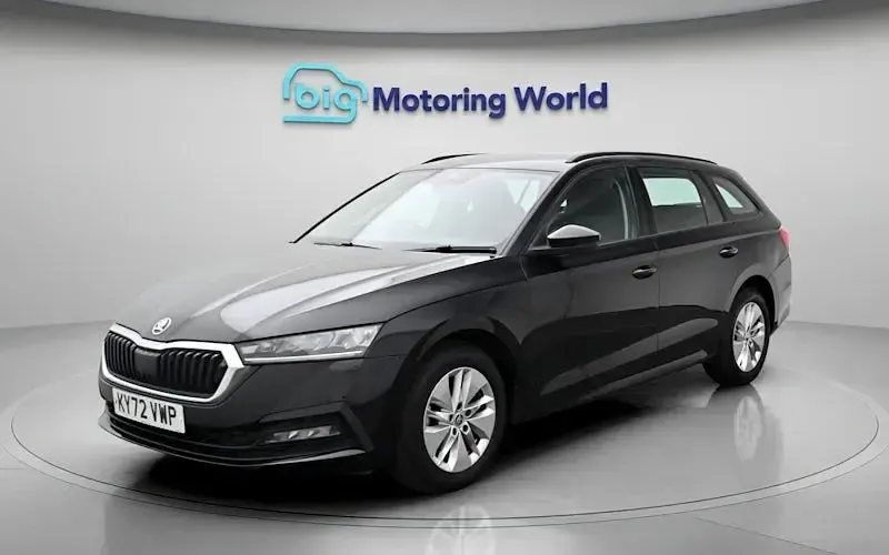 Usado Skoda Octavia SE Technology 116 CV (85 kW) 2024 Familiar