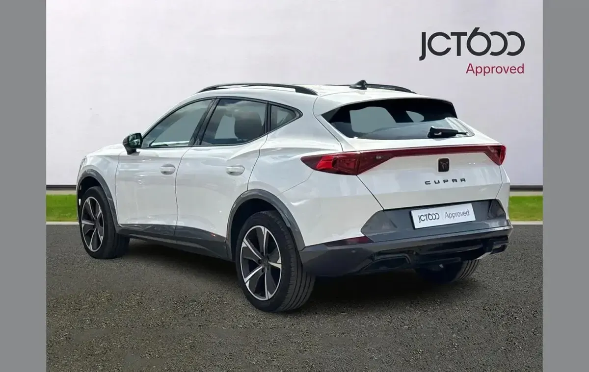 Used Cupra Formentor 150 HP (110 kW) 2023 White SUV