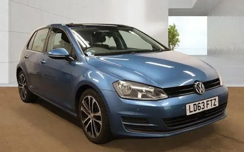 Used VW Golf VII SE 122 HP (89 kW) 2014 Hatchback