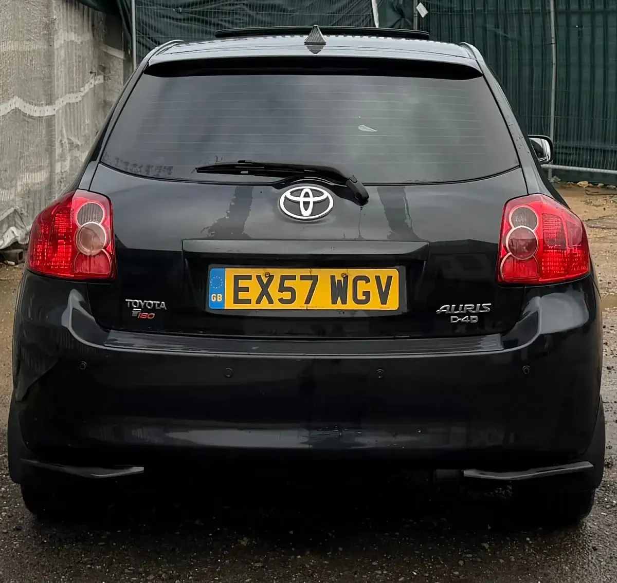 Used Toyota Auris T1 177 HP (130 kW) 2007 Black Hatchback