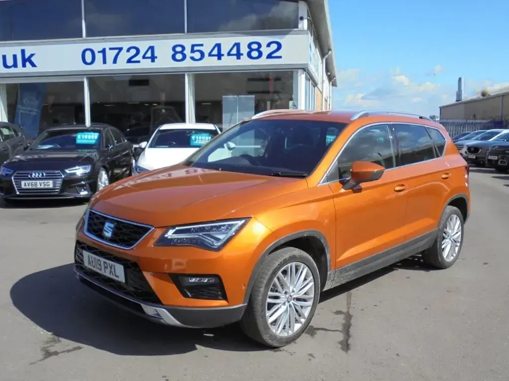 Used Seat Ateca XCELLENCE 150 HP (110 kW) 2019 Orange SUV