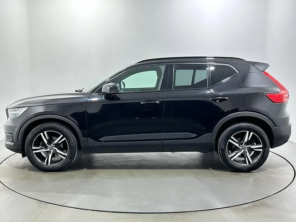 Used Volvo XC40 R-Design 2020 Black SUV