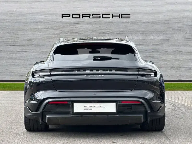 Used Porsche Taycan Cross Turismo 419 kW (571 HP) 2023 Black Estate