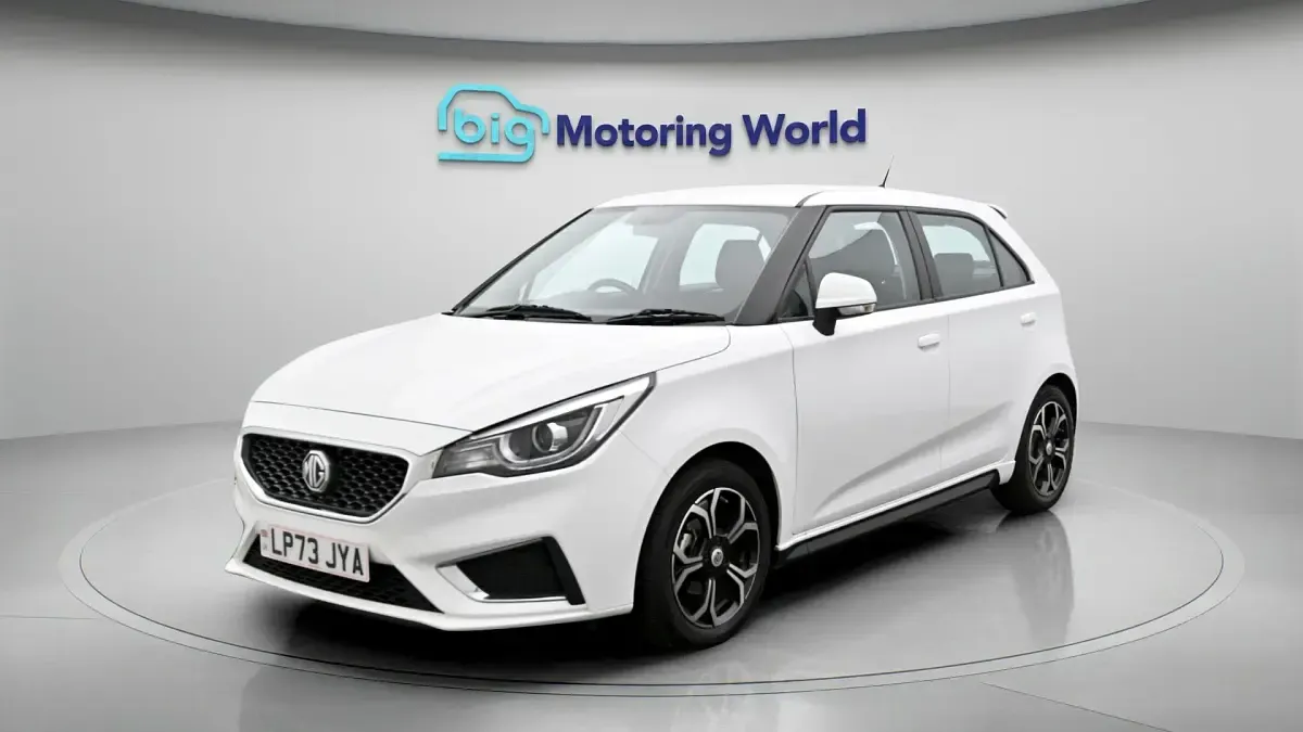 Used MG MG3 Exclusive 106 HP (77 kW) 2023 White Hatchback