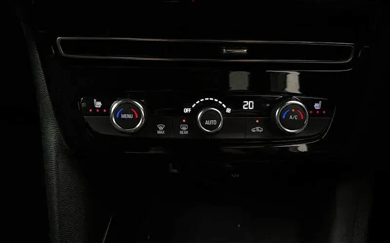 Second-hand Vauxhall Mokka Ultimate 100 kW (136 CP) 2025 SUV