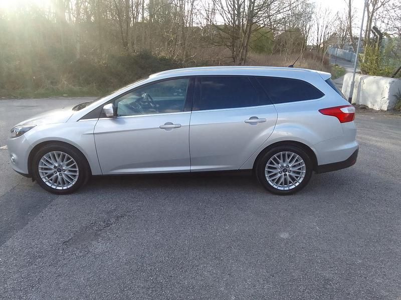 Used Ford Focus Zetec 2012 Silver Estate