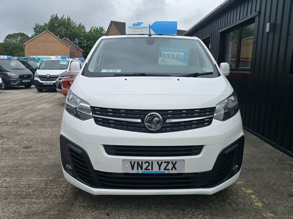 Used Vauxhall Vivaro Sportive 100 HP (73 kW) 2021 Grey MPV