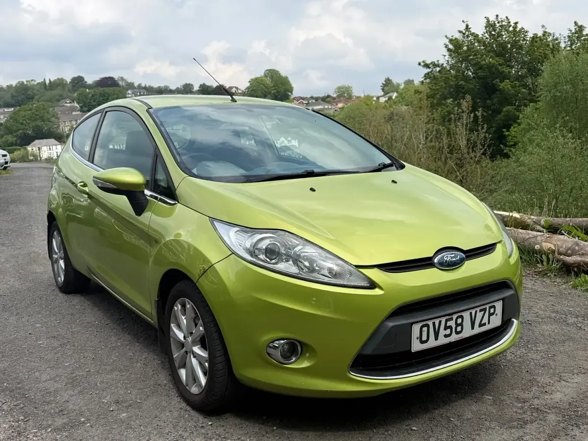 Used Ford Fiesta Zetec 82 HP (60 kW) 2008 Green Hatchback