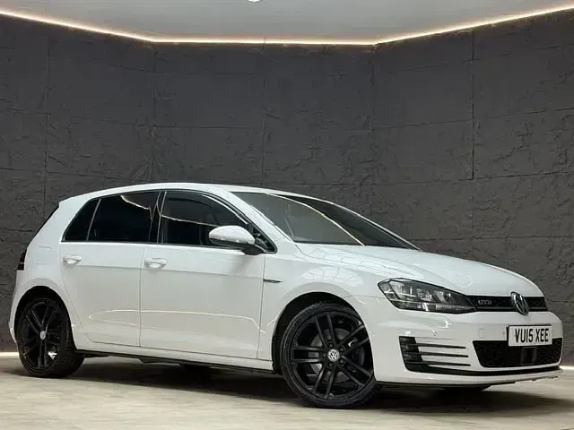 Used VW Golf VII GTD 2015 White Hatchback