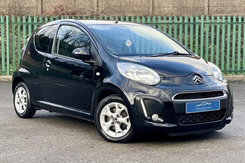 Used Citroën C1 VTR Sport 68 HP (50 kW) 2013 Black Hatchback