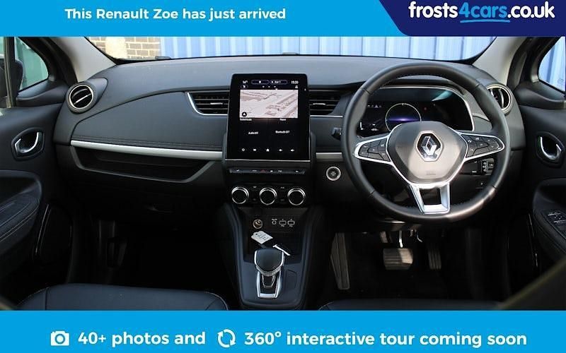 Used Renault Zoe Iconic 100 kW (136 HP) 2024 Hatchback