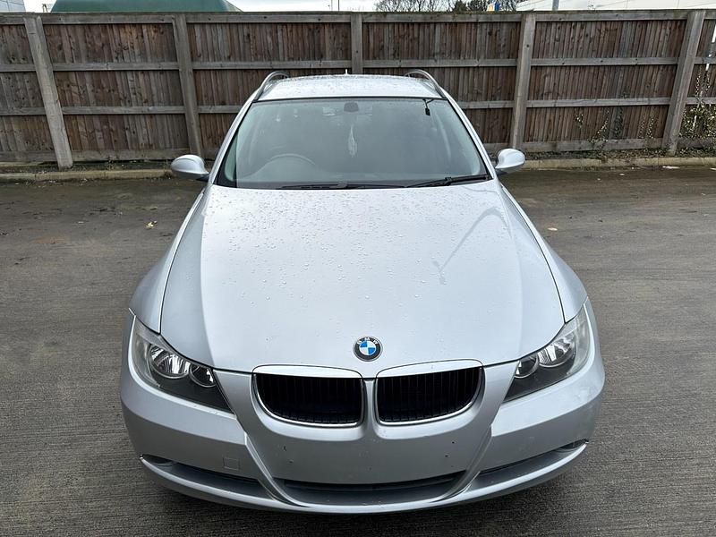 Used BMW 320 2007 Silver Estate