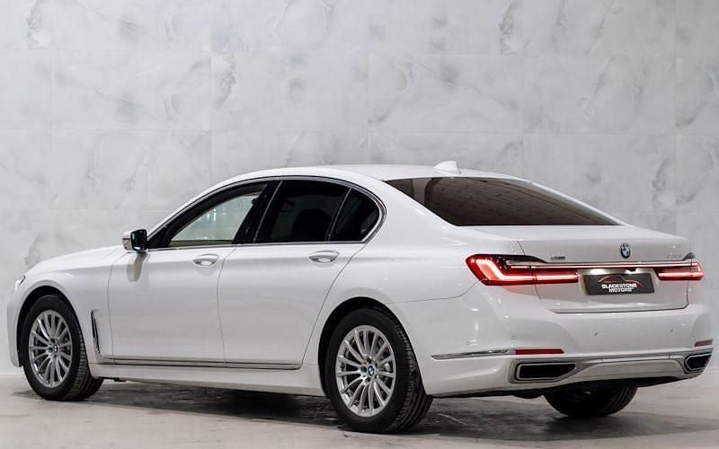 Used BMW 730 Comfort Edition 286 HP (210 kW) 2022 Sedan