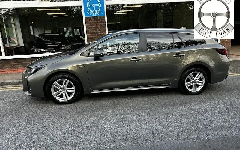 Used Suzuki Swace 140 HP (102 kW) 2023 Bronze Estate