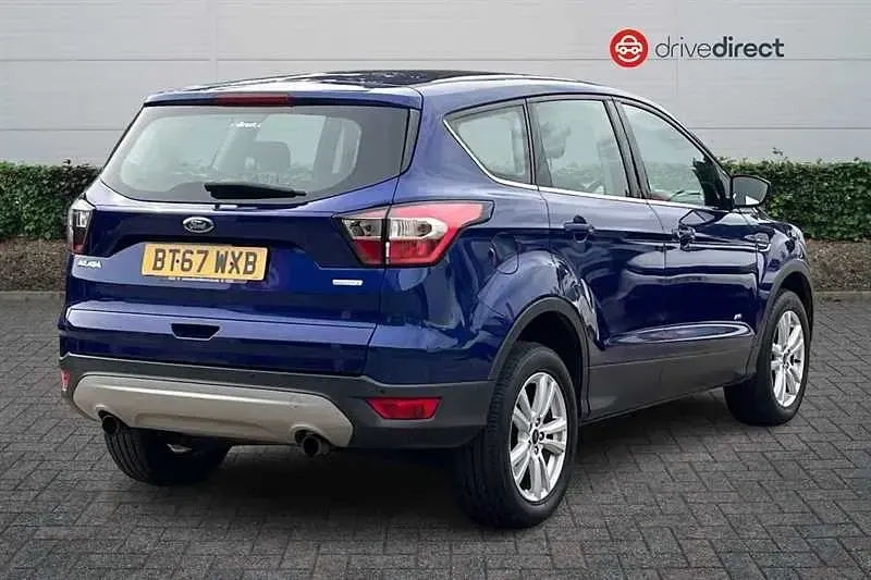 Used Ford Kuga Zetec 182 HP (133 kW) 2017 Blue SUV