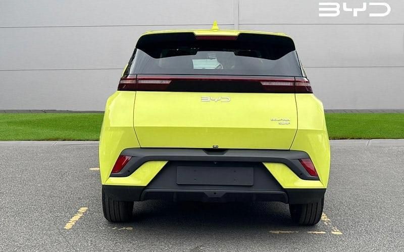 New BYD Dolphin Surf Active 64 kW (88 HP) 2026 Hatchback