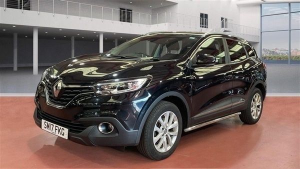 Black Used 2017 Renault Kadjar Dynamique SUV | £6,995 (Fair price) - Image 1/1
