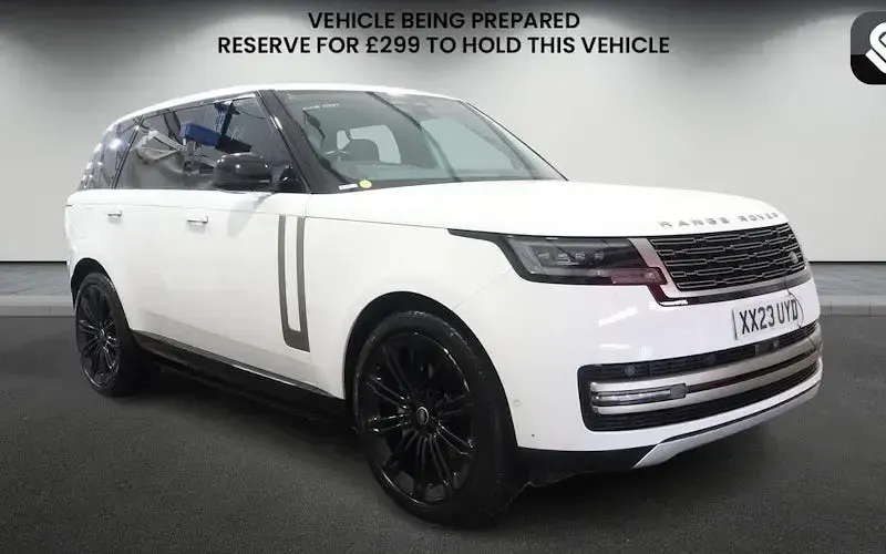 Used Land Rover Range Rover SE 400 HP (294 kW) 2023 SUV