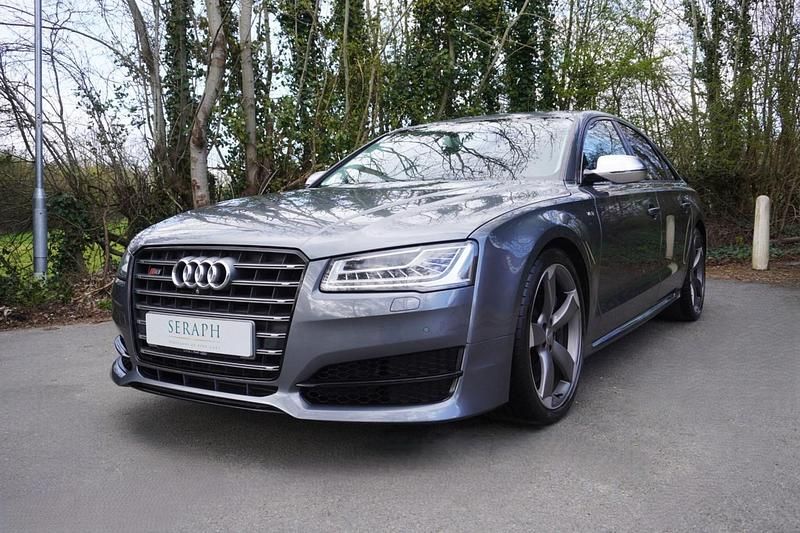 Used Audi S8 Comfort 520 HP (382 kW) 2016 Grey Sedan