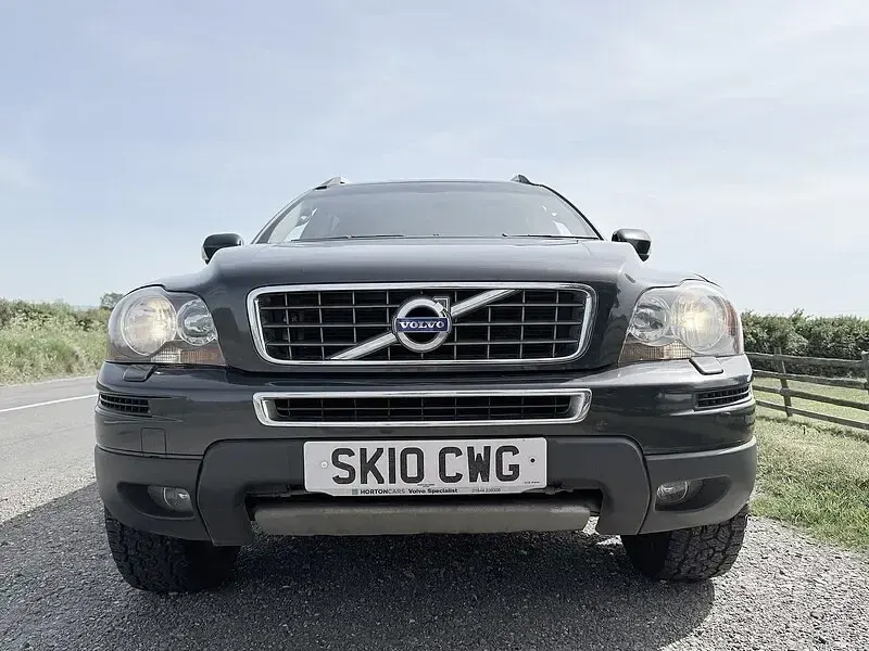 Used Volvo XC90 SE 2010 Grey SUV