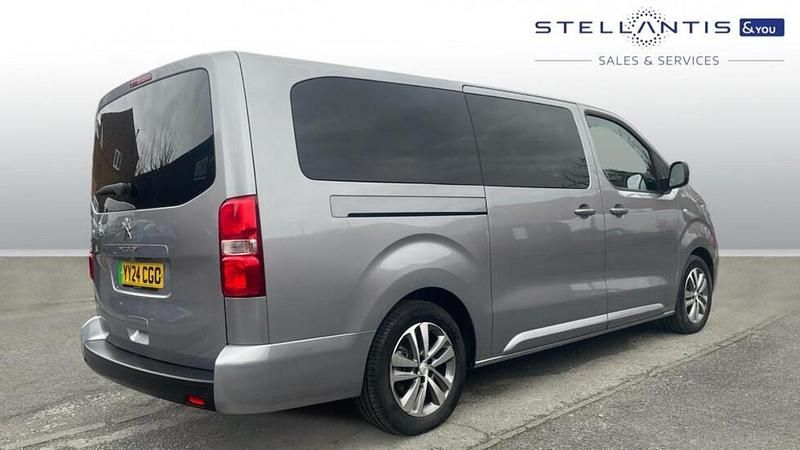 Used Peugeot e-Traveller Business-Line 98 kW (134 HP) 2024 Grey MPV