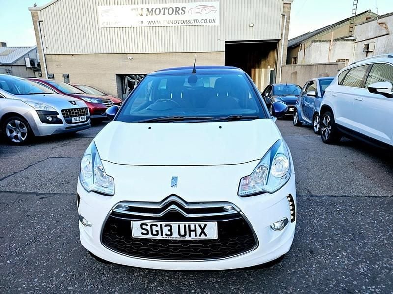 White Used 2013 Citroën DS3 Cabriolet Cabriolet | £2,995 (Fair price) - Image 1/4