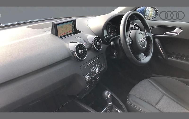 Used Audi A1 Sport 123 HP (90 kW) 2018 Blue Hatchback