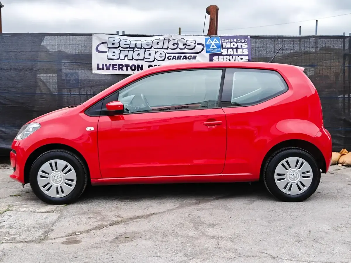 Used VW up! move up! 2015 Red Hatchback