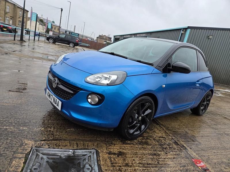 Begagnad Vauxhall Adam 2017 Blå Halvkombi