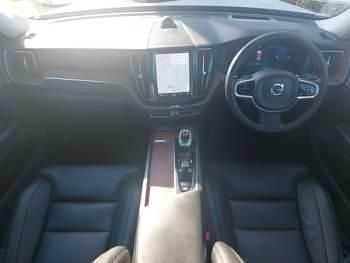 Used Volvo XC60 Ultimate 455 HP (334 kW) 2024 Silver SUV