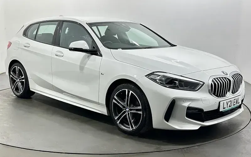 Used BMW 118 M Sport 136 HP (100 kW) 2021 Hatchback