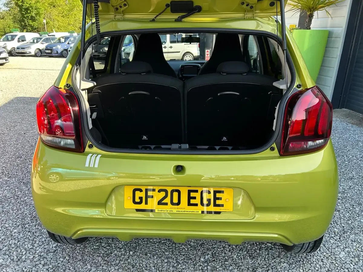Used Peugeot 108 Collection 72 HP (52 kW) 2020 Green Hatchback