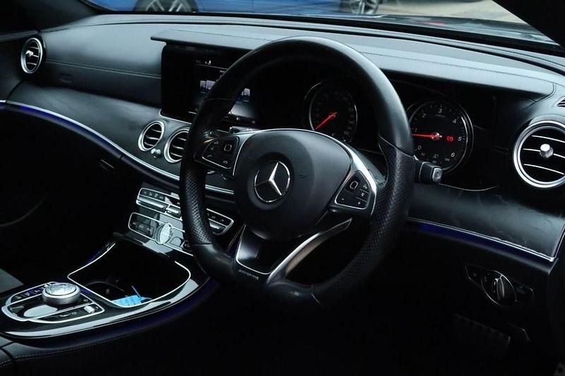 Used Mercedes E220 AMG line 194 HP (142 kW) 2017 Black Estate