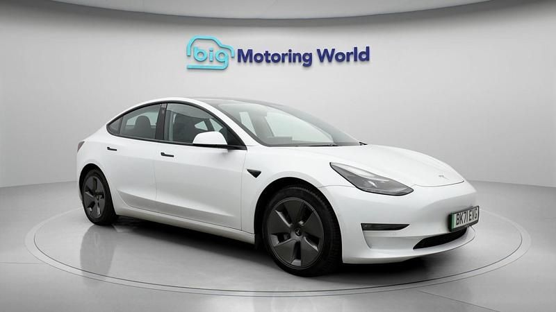 Used Tesla Model 3 Long Range AWD 366 kW (498 HP) 2021 White Sedan