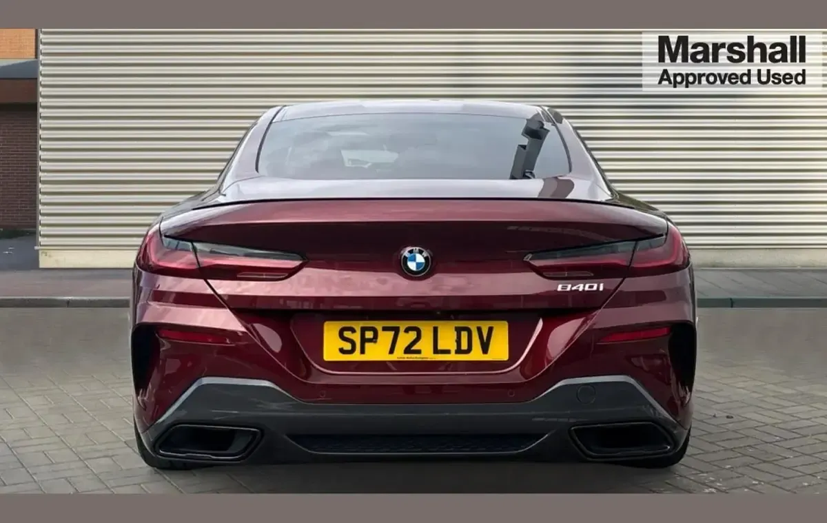 Used BMW 840 Coupé M Sport 333 HP (244 kW) 2022 Red Coupe