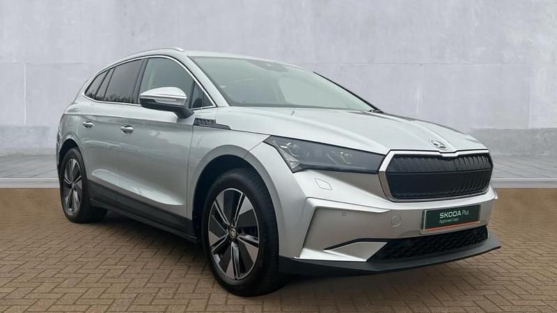 Brilliant silver metallic Used 2024 Skoda Enyaq iV SUV | £27,790 (Fair price) - Image 1/4