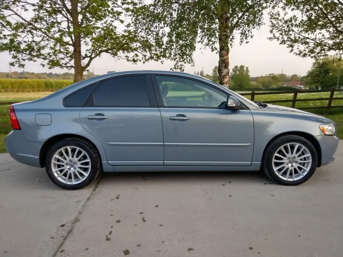 Usado Volvo S40 Standard 2025 Azul Sedan