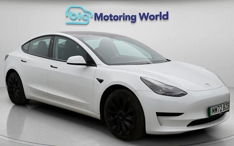White Used 2022 Tesla Model 3 RWD Sedan | £20,000 (Fair price) - Image 1/4