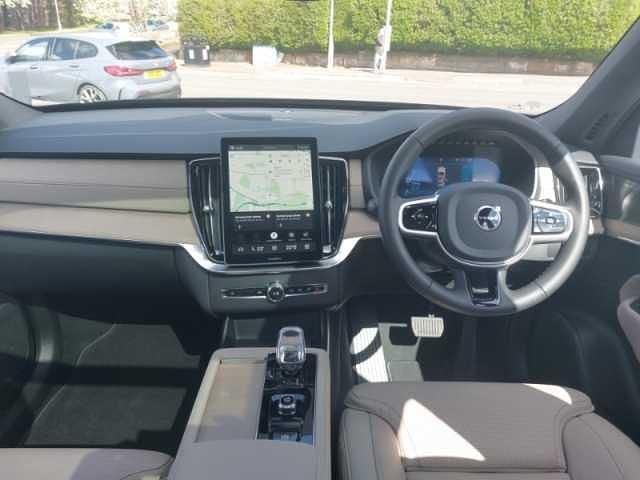 New Volvo XC90 Plus 247 HP (181 kW) 2026 SUV
