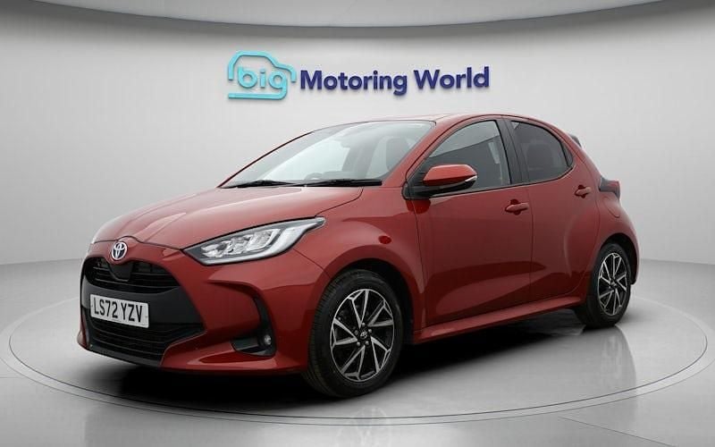 Used Toyota Yaris Hybrid Design 116 HP (85 kW) 2026 Hatchback