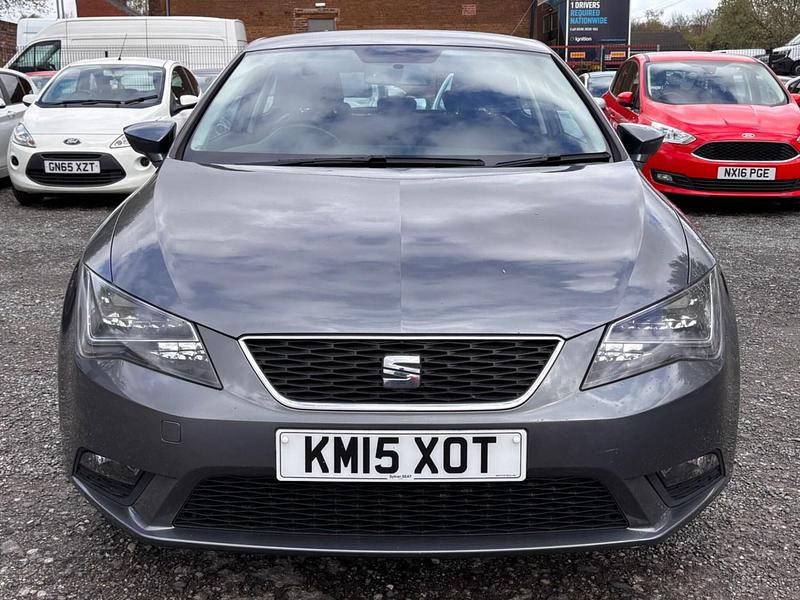 Begagnad Seat Leon SE 2015 Grå Halvkombi