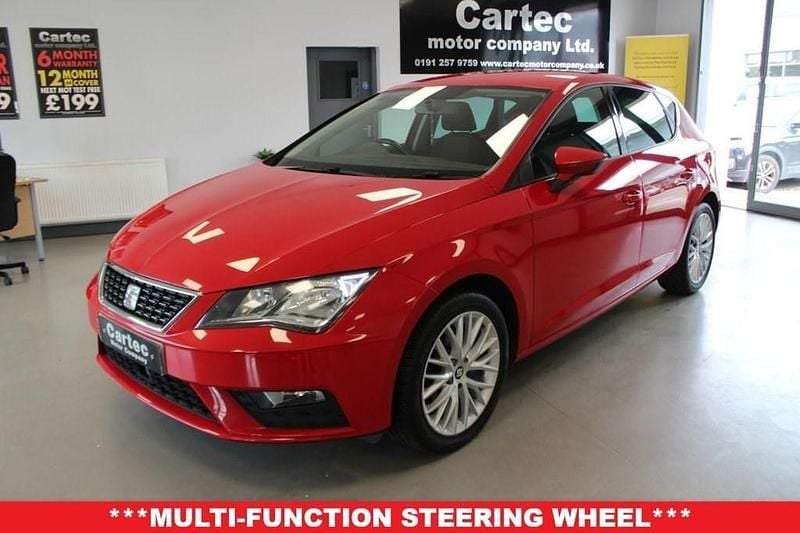 Used Seat Leon SE Dynamic 110 HP (80 kW) 2017 Red Hatchback