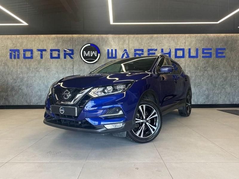 Blue Used 2018 Nissan Qashqai N-Connecta SUV | £12,490 (Fair price) - Image 1/4
